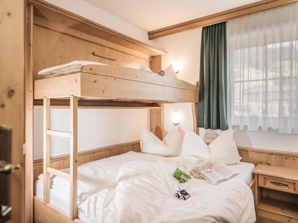 Kinderbauernhof Scharrerhof Hollersbach im Pinzgau Buitenkant foto