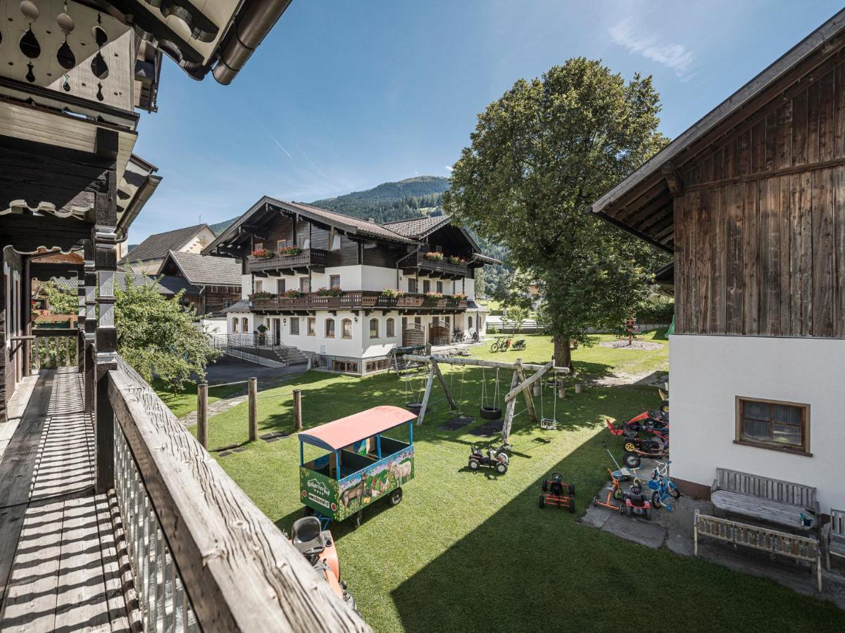 Kinderbauernhof Scharrerhof Hollersbach im Pinzgau Buitenkant foto